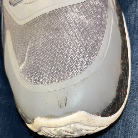 AND1 Men's Charcoal and Orange Athletic Shoes - Picture 9 of 9